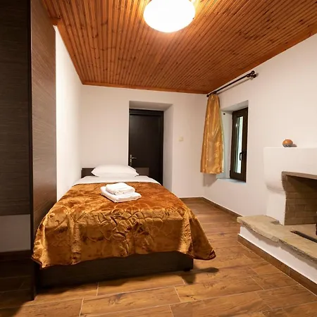 Archontiko Fotini - Traditional Meteora Kalampaka