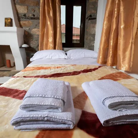 Archontiko Fotini - Traditional Meteora